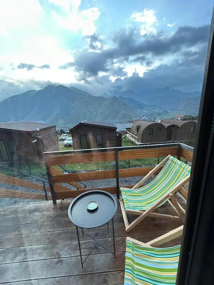 A&B Cottages Kazbegi Eksteriør billede