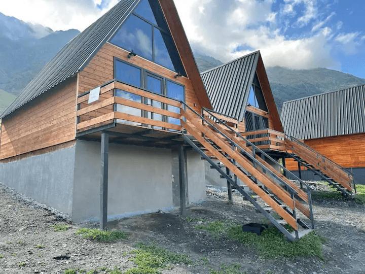 A&B Cottages Kazbegi Eksteriør billede