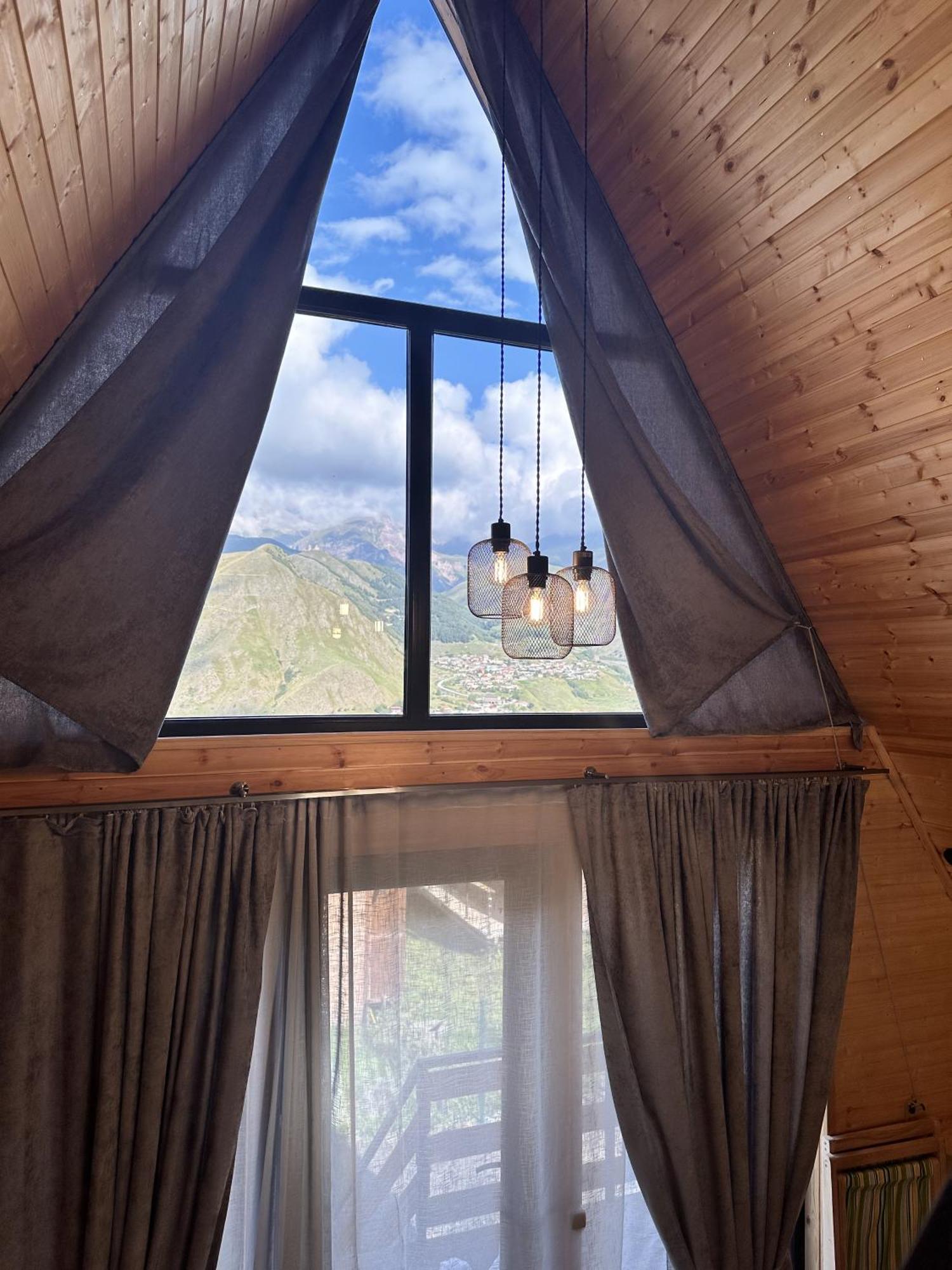 A&B Cottages Kazbegi Eksteriør billede