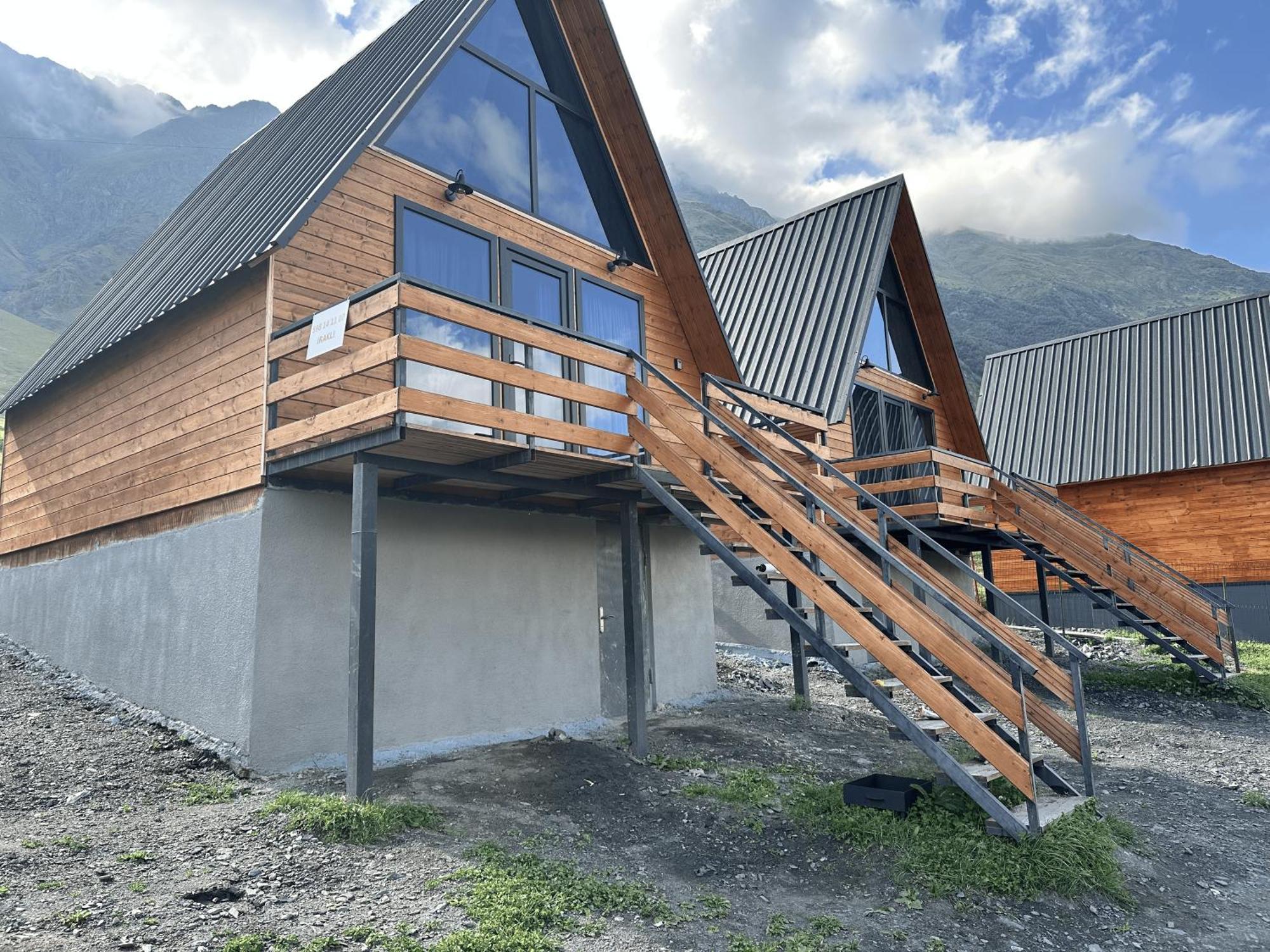 A&B Cottages Kazbegi Eksteriør billede